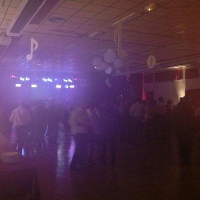 Tout le monde danse